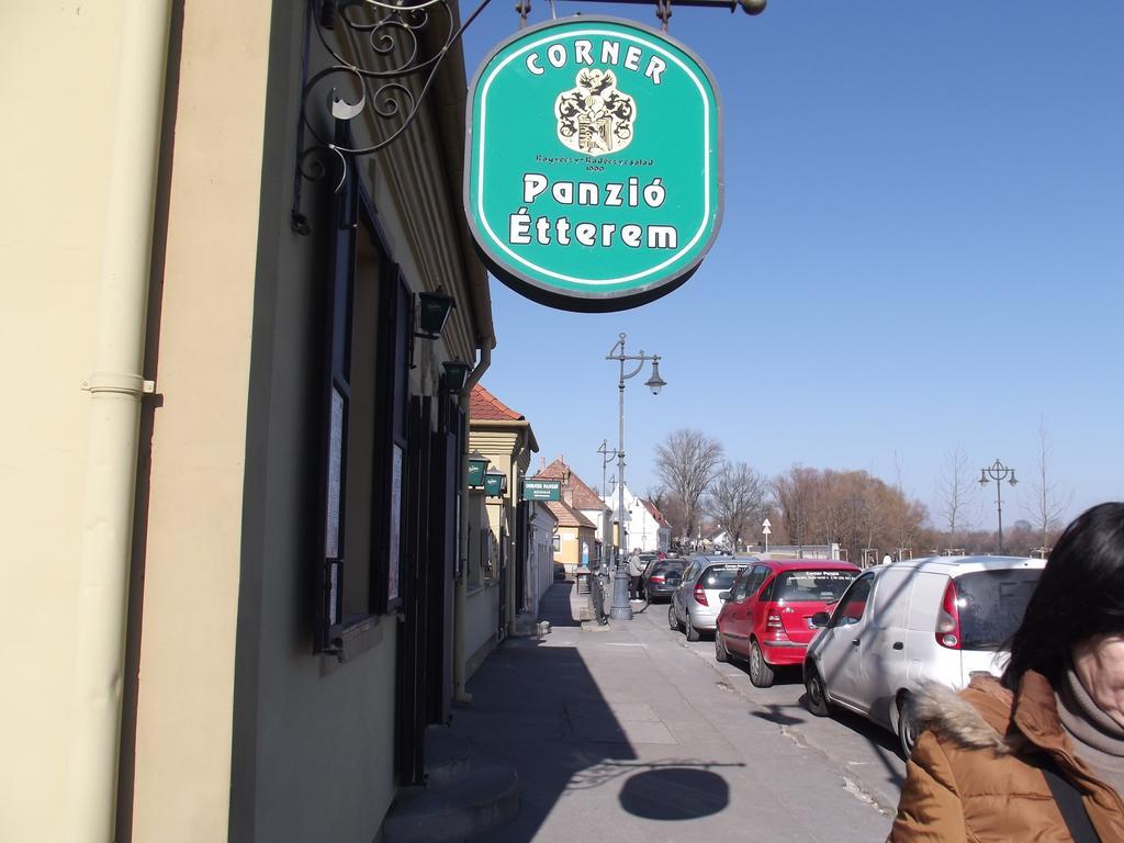 מלון סנטאנדרה Corner Panzio מראה חיצוני תמונה